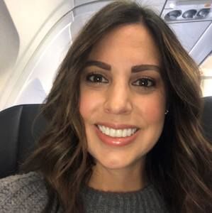 Meet your Posher, Corinna